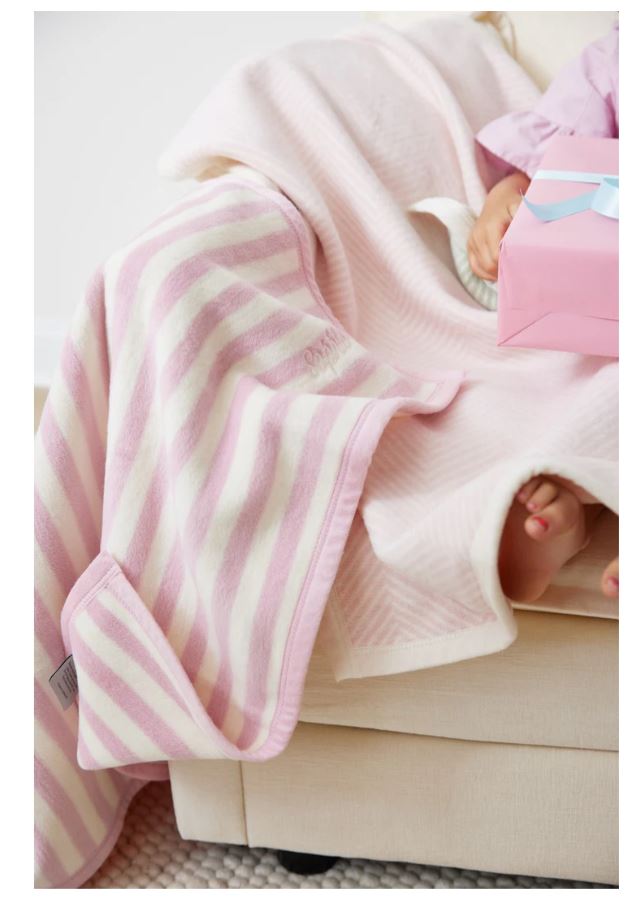 Chappy Wrap Herringbone Pink Mini Blanket